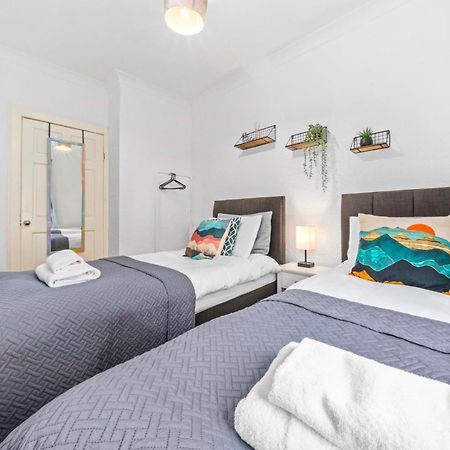 Nicol Apartment By Klass Living Airdrie Buitenkant foto